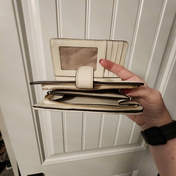 Kate Spade Woman's Carey Quilted Leather Tote Bag Chain Shoulder and - Picture 6 of 6